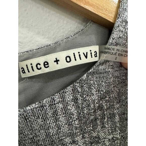 Alice + Olivia Dresses & Skirts - Alice & Olivia metallic midi dress